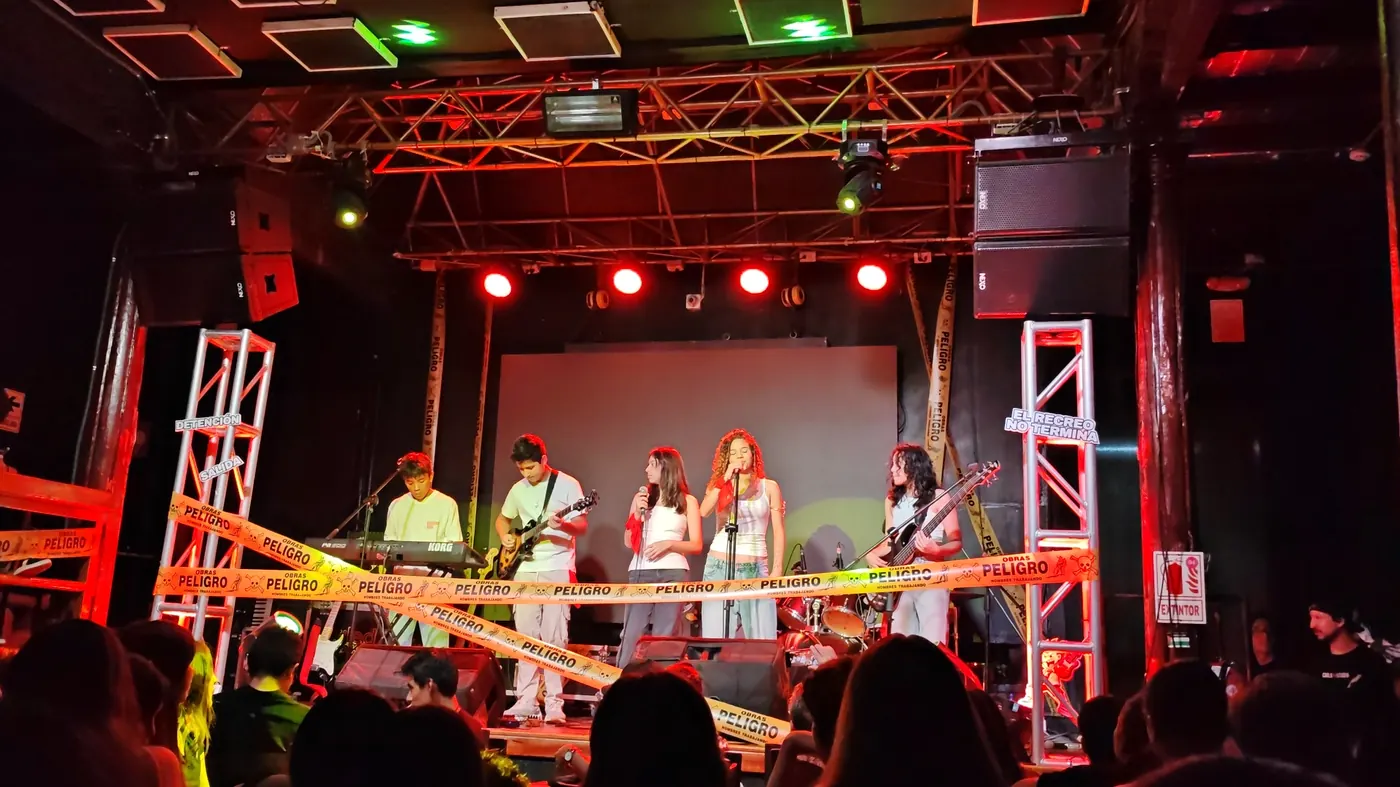 Público en un concierto de la escuela